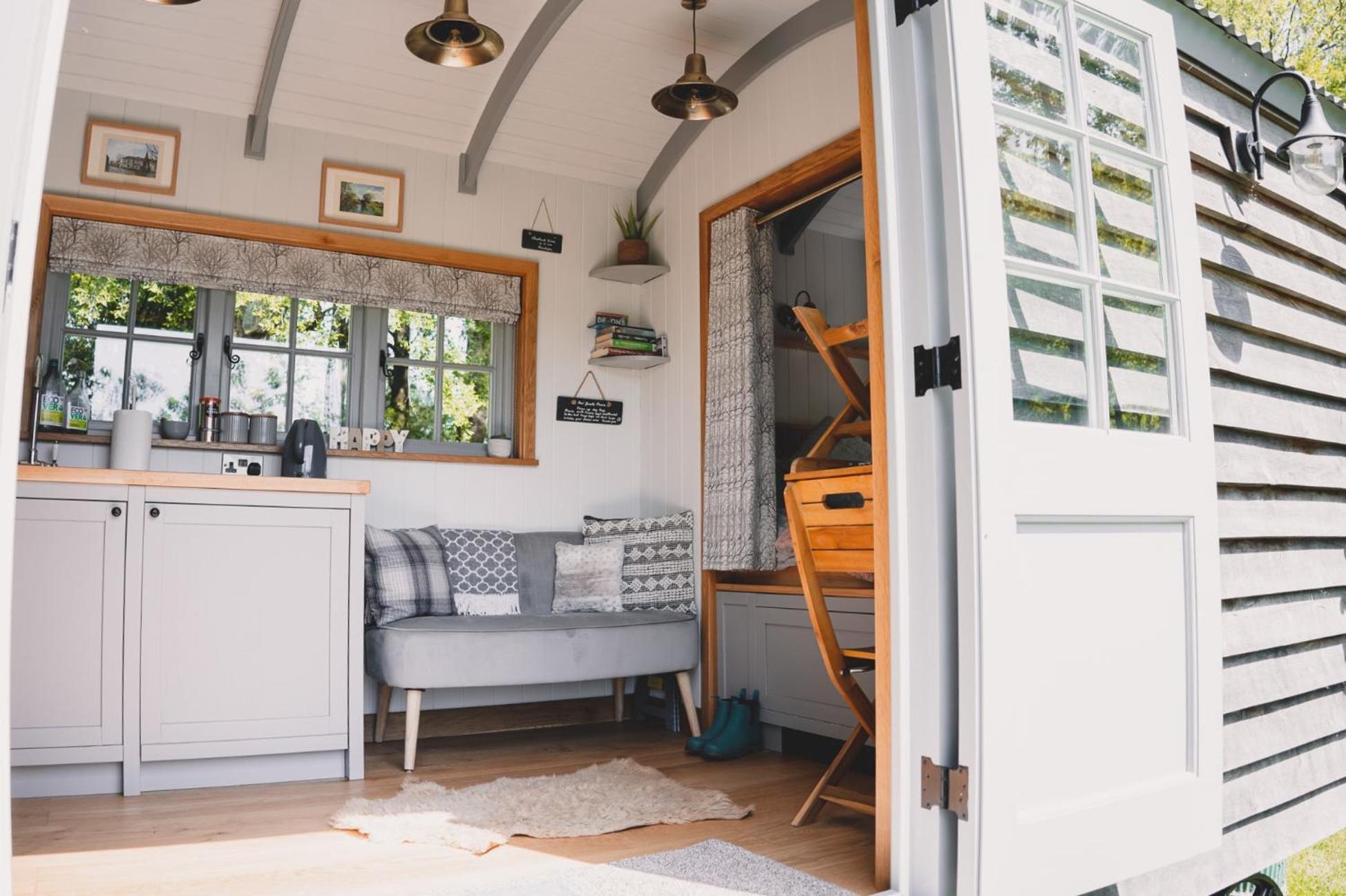Somerset Shepherds Huts Winsham المظهر الخارجي الصورة