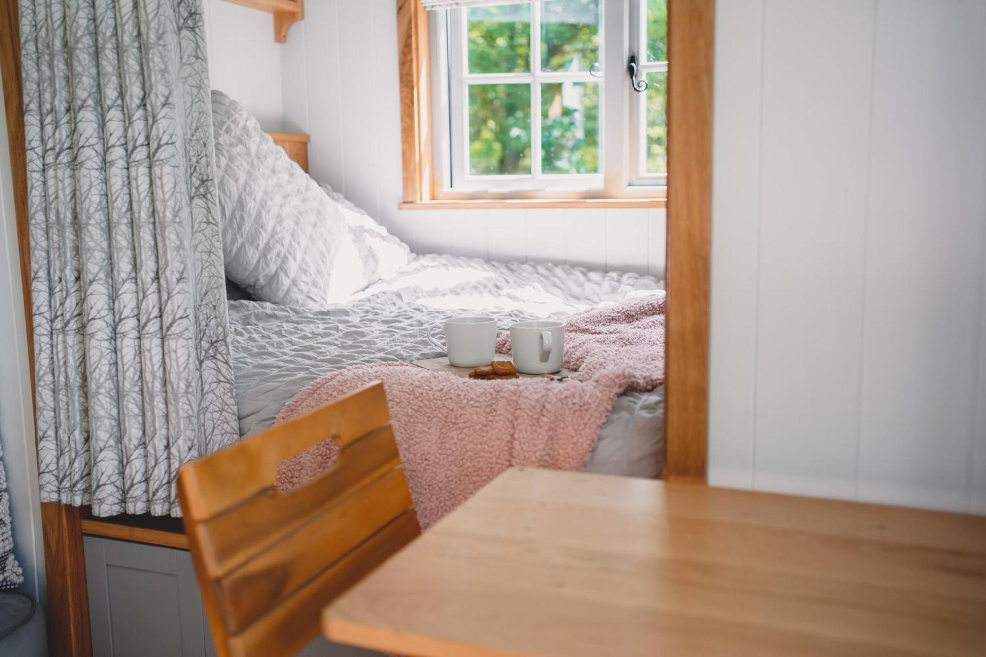 Somerset Shepherds Huts Winsham المظهر الخارجي الصورة
